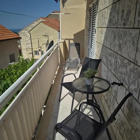 M&d Apartment *