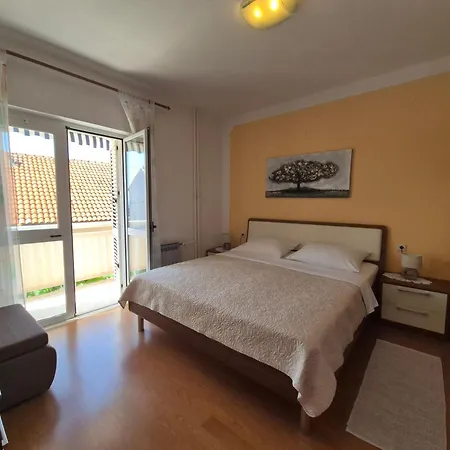 M&d Apartment *